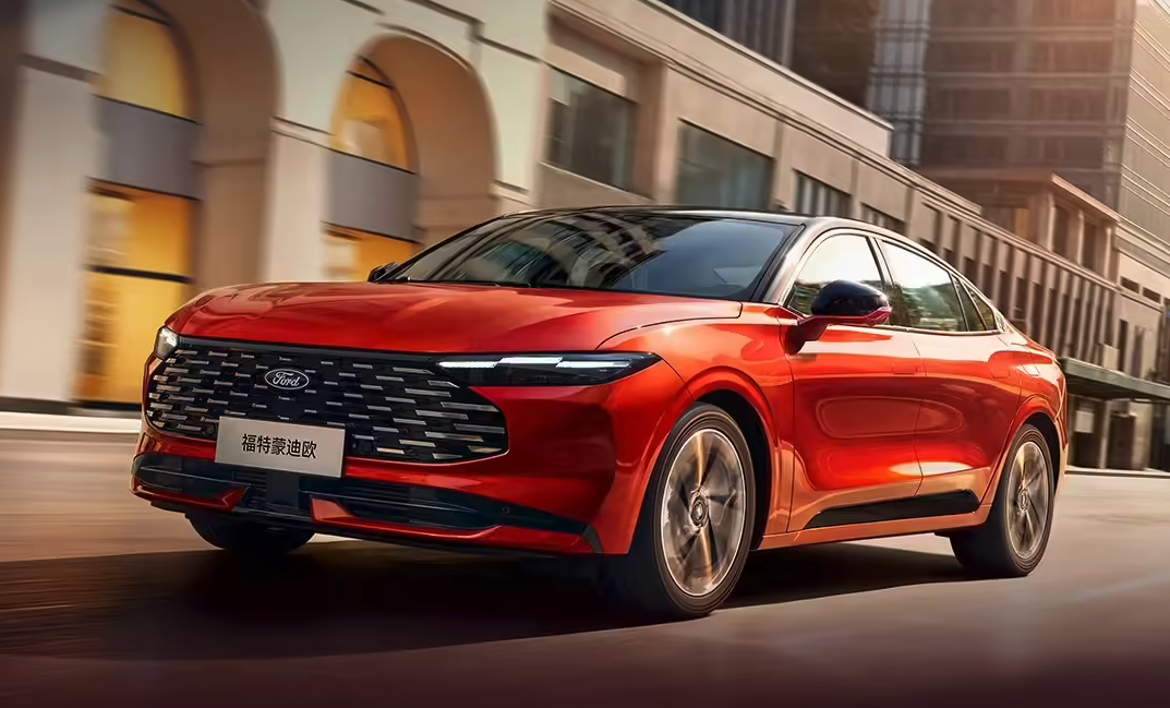 长安福特新蒙迪欧正式上市 14.98万起搭261马力动力+27寸巨屏